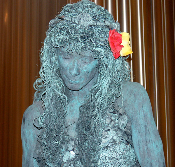 Angelina Jollie - Look-A-Like